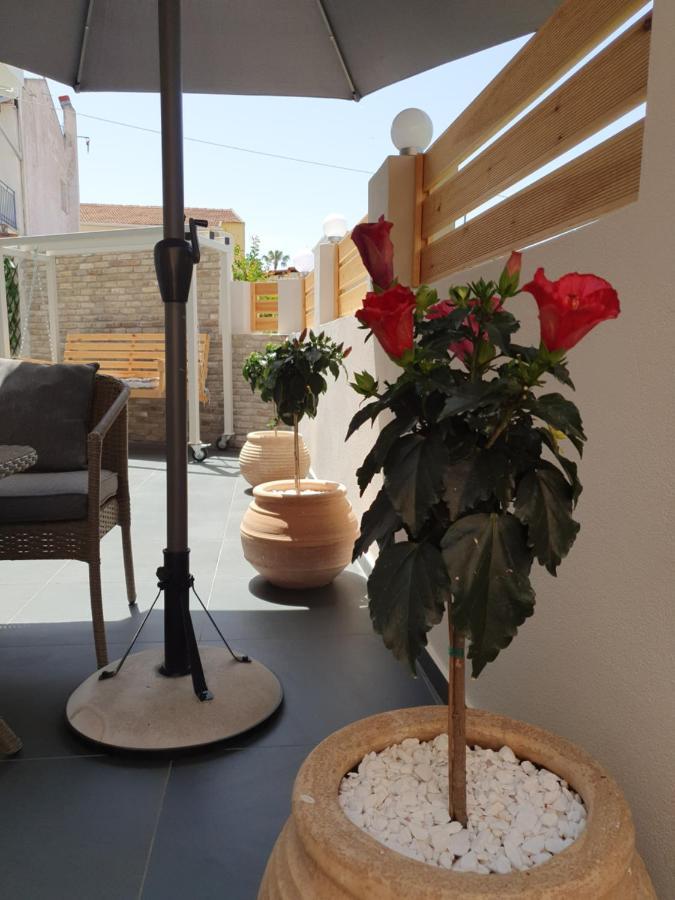קאבוס Harmony Residence מראה חיצוני תמונה